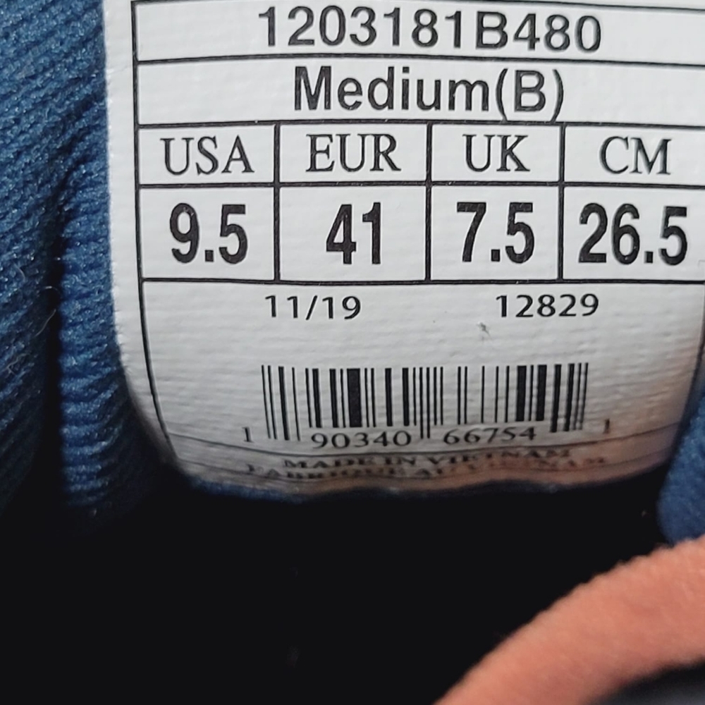Brooks Ravenna 11 Women's  Sneakers - Picture 6 of 6